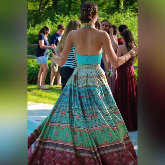 Sherri Hill prom dress - Picture 2 of 4